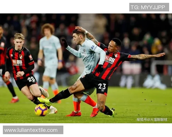 狼队与富勒姆激战正酣最新赛果揭晓引发热议